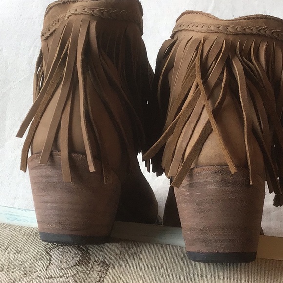 Leather booties - Picture 3 of 7